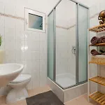 One-bedroom In Podgradina Apartman