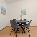 One-bedroom In Podgradina Podgradina (Posedarje)