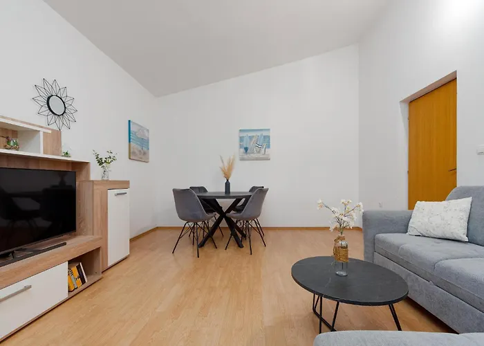One-bedroom In Podgradina *
