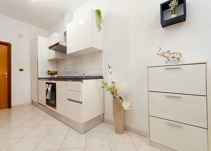 Apartment One-bedroom In Podgradina Podgradina (Posedarje)