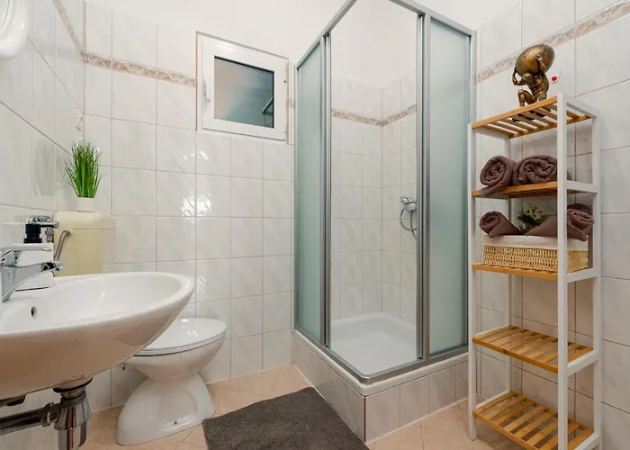 One-bedroom In Podgradina Apartment